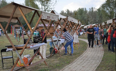 Javni poziv za dodjelu potpora za organizaciju i sudjelovanje na manifestacijama u 2023. godini